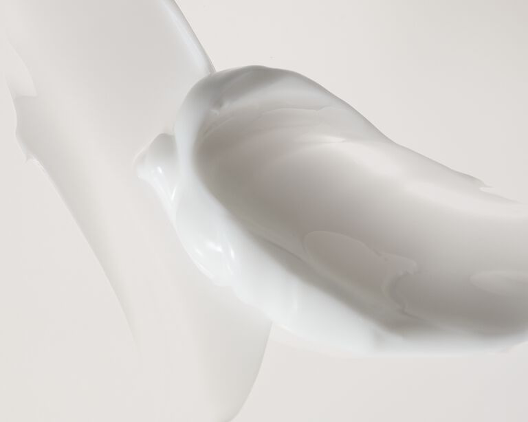 Mary Kay Hydrating Cream Mask product swipe