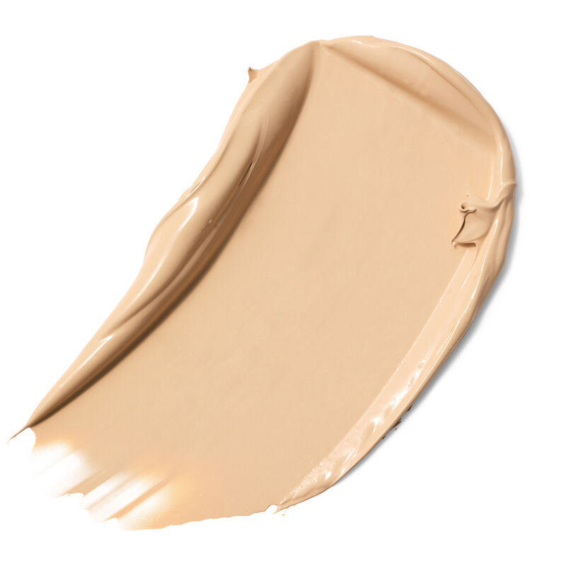 Smear of TimeWise Luminous 3D Foundation in Light 5 shade